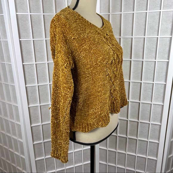 LOVE ON A HANGER Mustard Yellow Popcorn Knit Sweater | Size Small - Picture 3 of 11